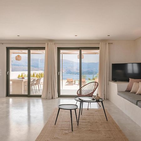 Villa Mirto - Iris Sunset Villas Lépedha Exteriör bild