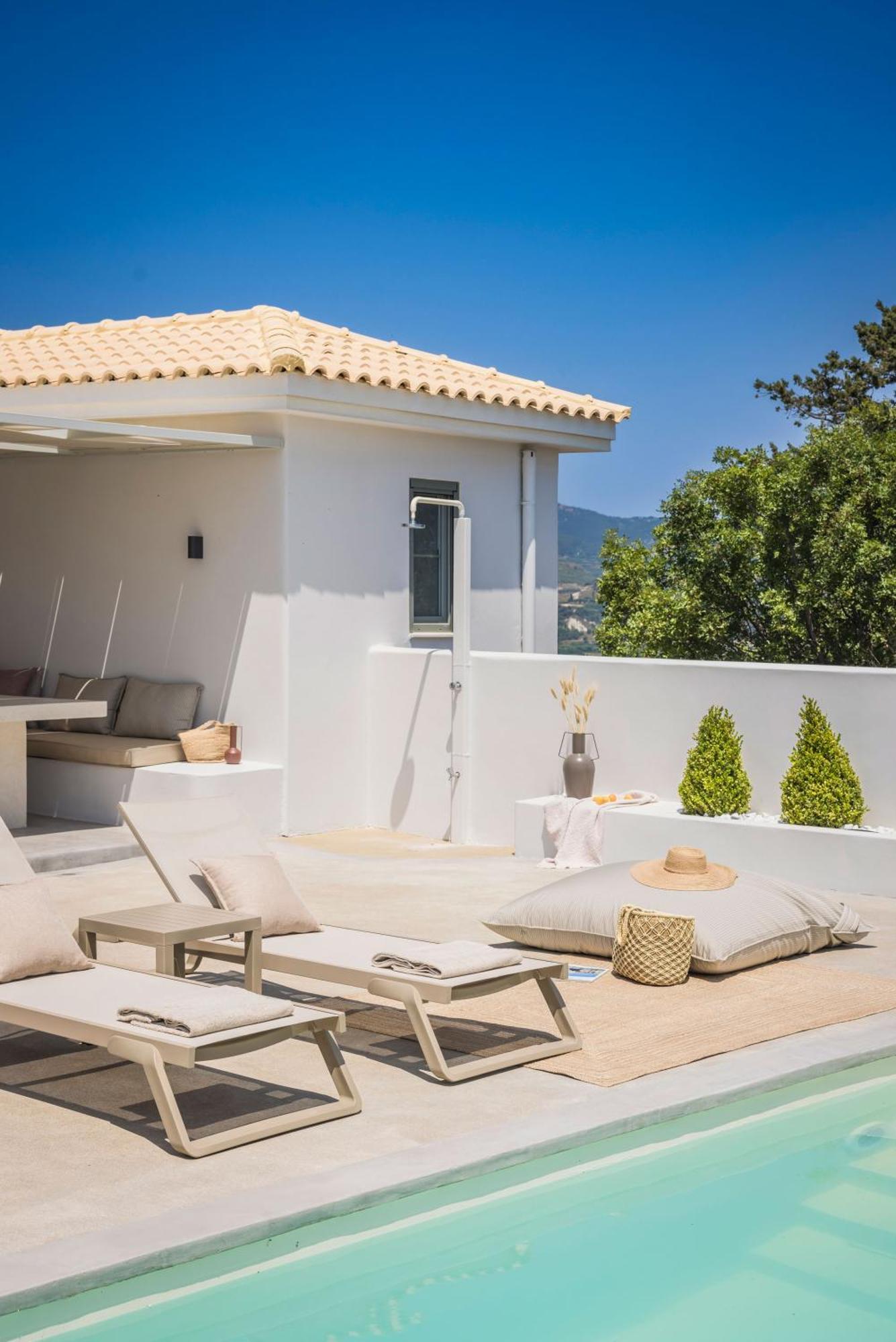 Villa Mirto - Iris Sunset Villas Lépedha Exteriör bild